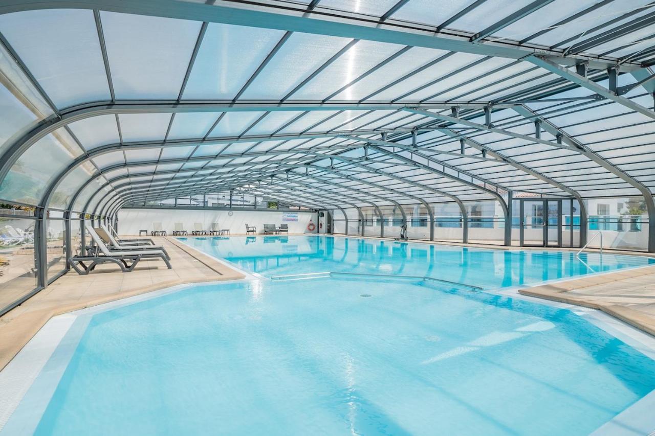 Chalet Pour 6 Dans Un Domaine Avec Piscine Brétignolles-sur-Mer Екстериор снимка