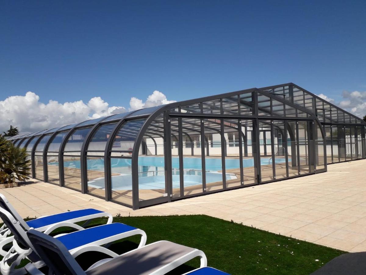 Chalet Pour 6 Dans Un Domaine Avec Piscine Brétignolles-sur-Mer Екстериор снимка